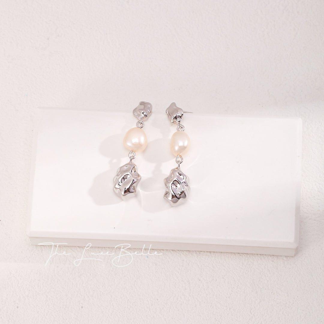 Baroque Pearl & Sculpted Flower Drop Earrings - The Luxe Belle