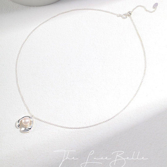 Silver Shell Pearl Necklace - The Luxe Belle