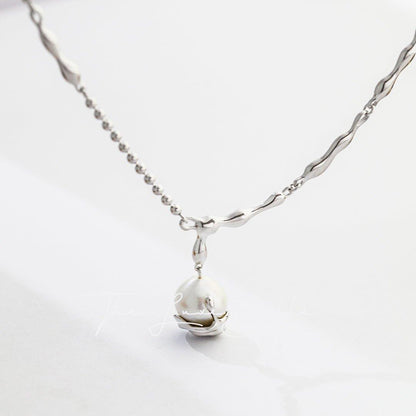 Baroque Pearl Drop Necklace - The Luxe Belle