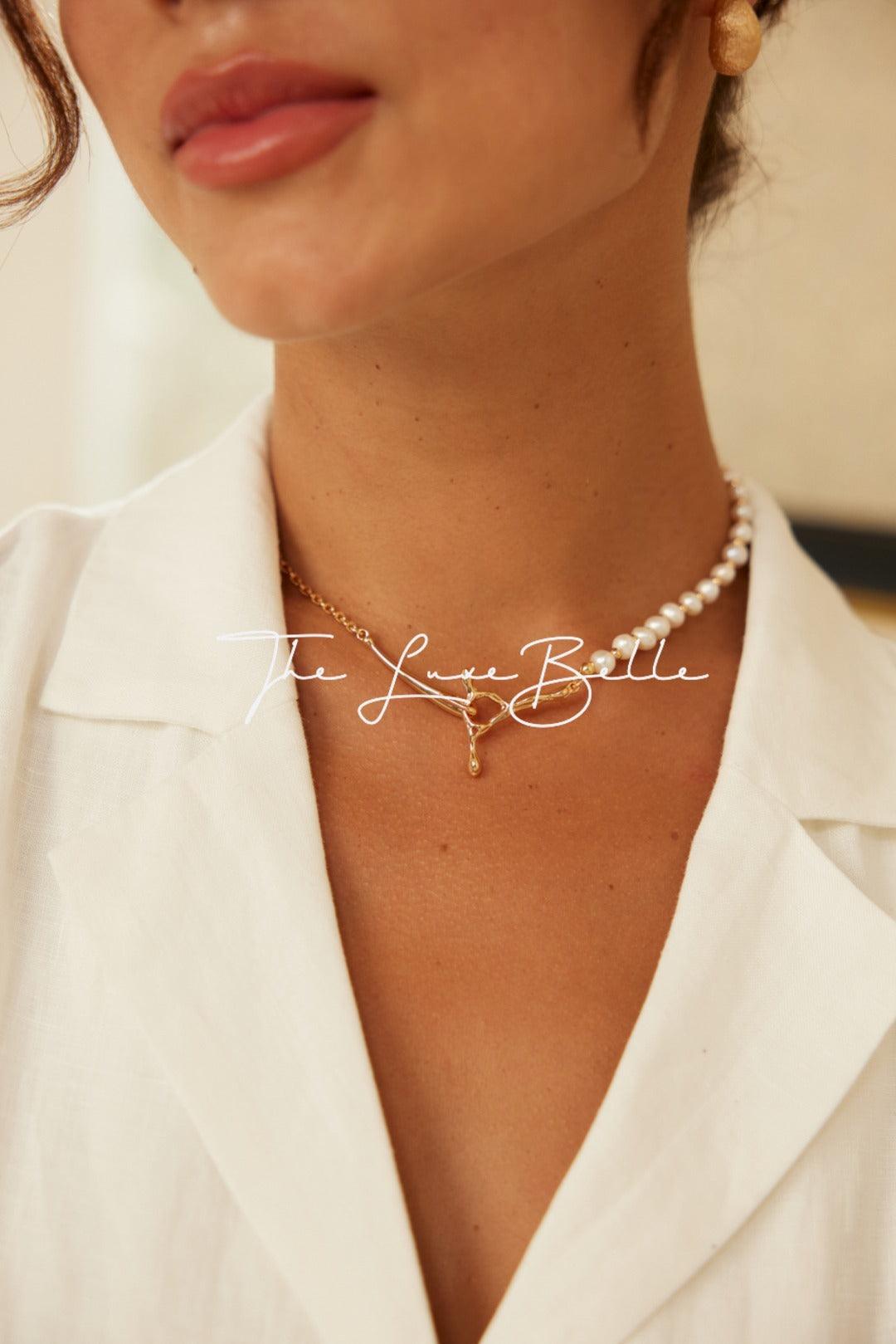 French Style Clasp Pearl Necklace - The Luxe Belle