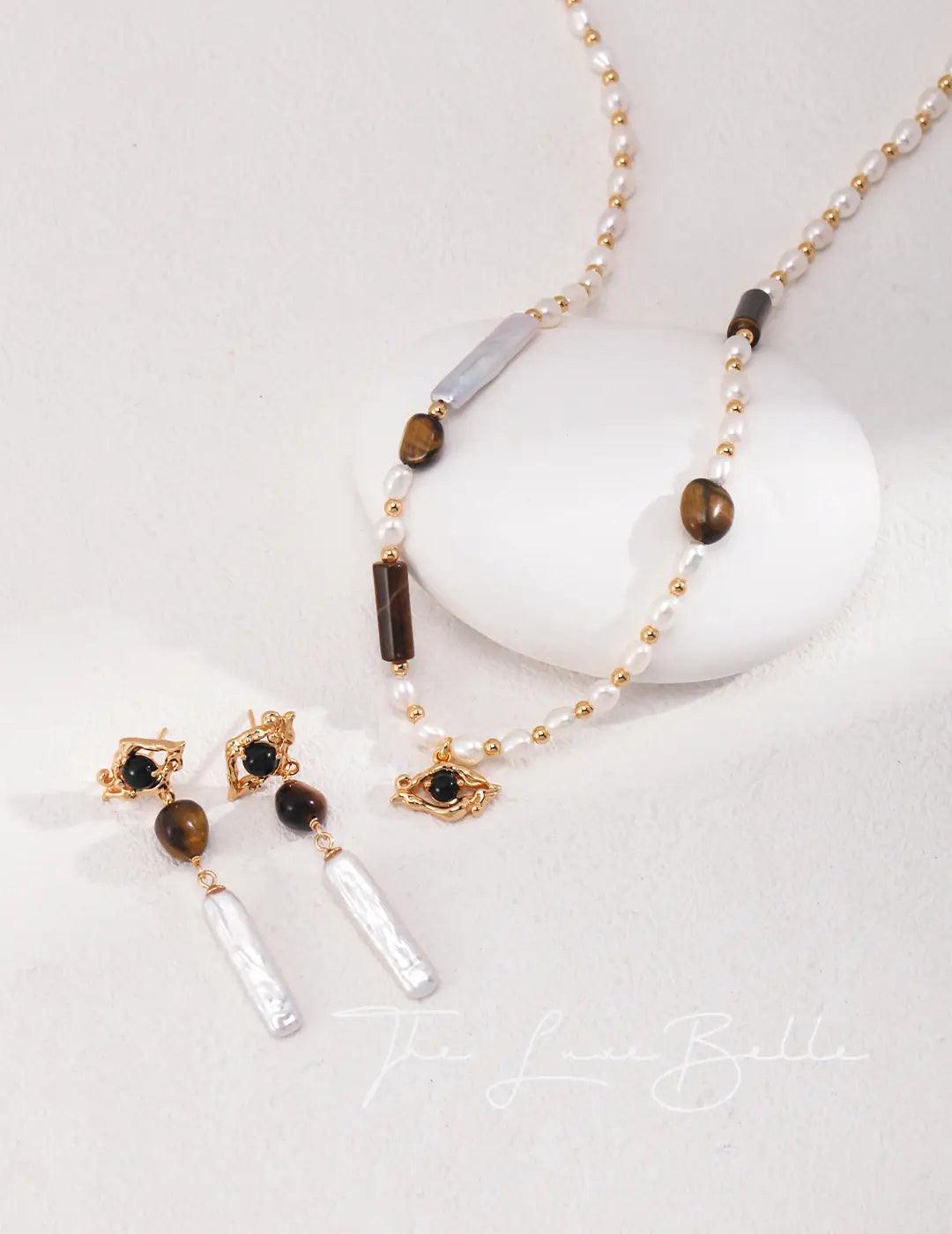 Black Agate Gold-Plated Charm Necklace - The Luxe Belle