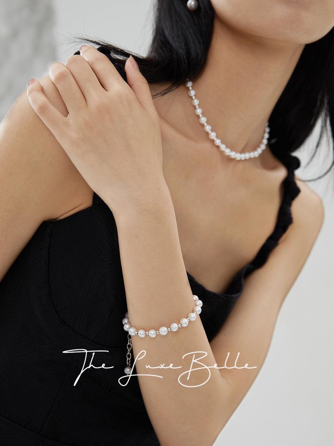 Pearl Elegance Bracelet with Toggle Clasp - The Luxe Belle