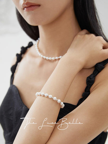 Pearl Elegance Bracelet with Toggle Clasp - The Luxe Belle