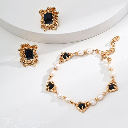 Chic Pearl and Black Agate Bracelet - The Luxe Belle