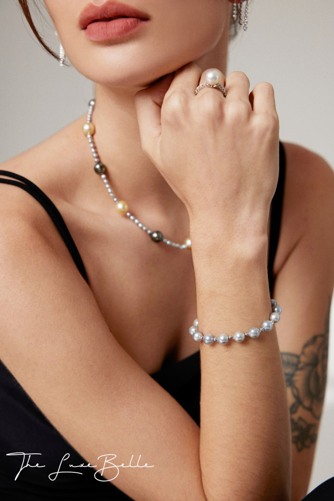 Silver Ocean Elegance: Akoya Saltwater Pearl Bracelet